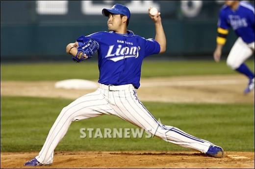 삼성라이온즈 선발 투수 장원삼이 역투하고 있다. (잠실=임성균 기자)