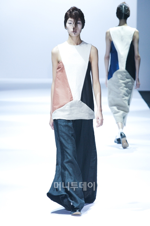 ⓒ디자이너 문영희 '반셉트플로어(Moonyounghee Vanseptfloor)