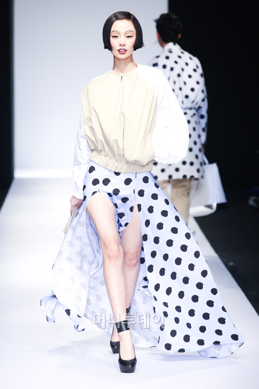 ⓒ디자이너 박승건 푸시버튼(pushBUTTON)