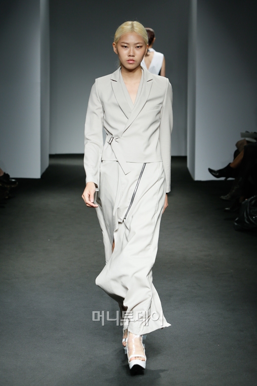 ⓒ디자이너 이지연 자렛(JARRET)