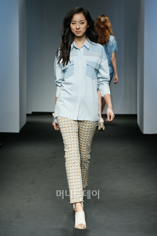 ⓒ디자이너 박혜인 티나 블로썸(Tina Blossom)