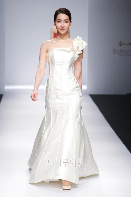 ⓒ디자이너 백지애 백지애(BECJIE)