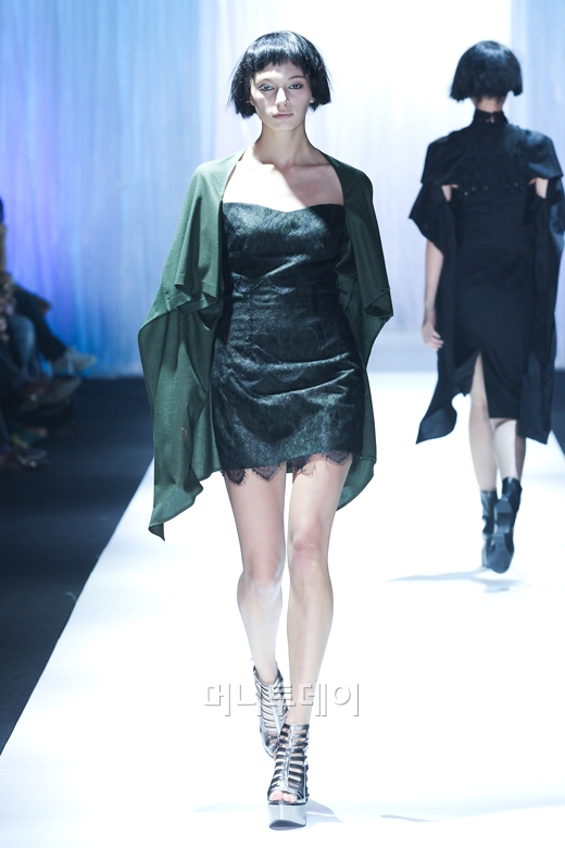 ⓒ디자이너 박윤정 박윤정(Vack Yuunzung)