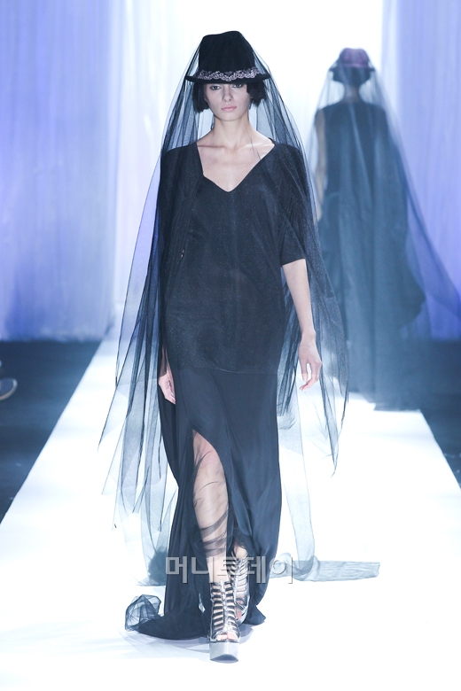 ⓒ디자이너 박윤정 박윤정(Vack Yuunzung)