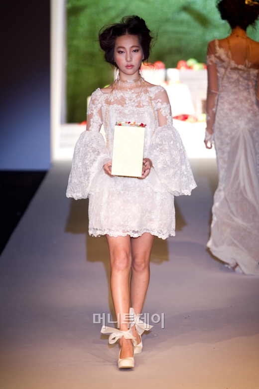 ⓒ디자이너 지춘희 미스지컬렉션(MISS GEE COLLECTION)