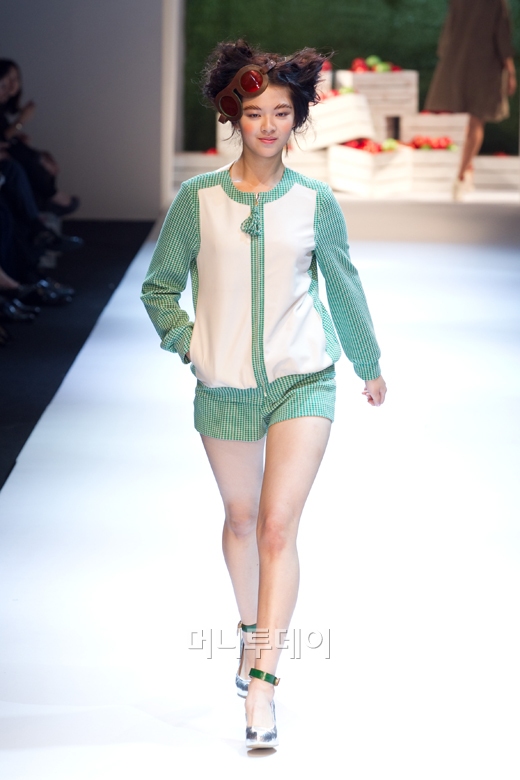 ⓒ디자이너 지춘희 미스지컬렉션(MISS GEE COLLECTION)