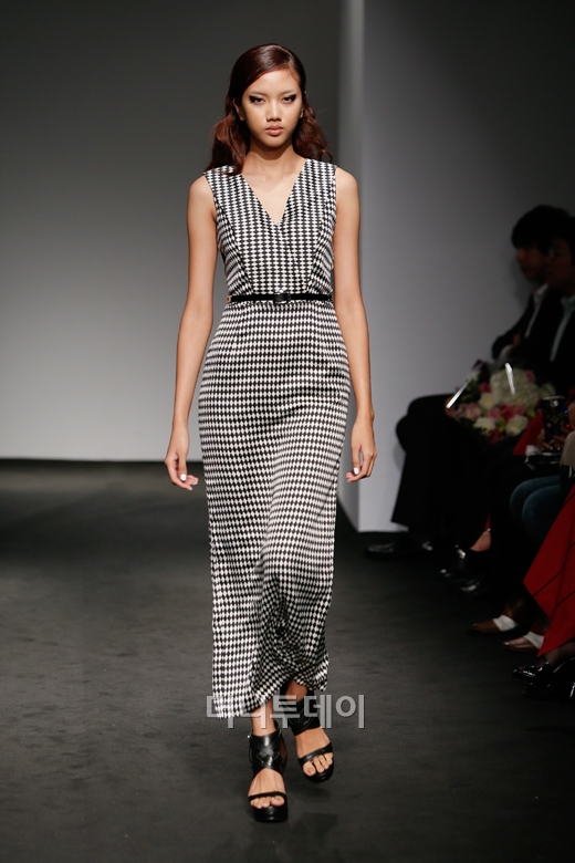 ⓒ디자이너 박병규 하우앤왓(How and what)