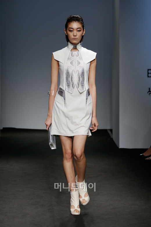 ⓒ디자이너 김홍범 크레스에딤(CRES.E.DIM)