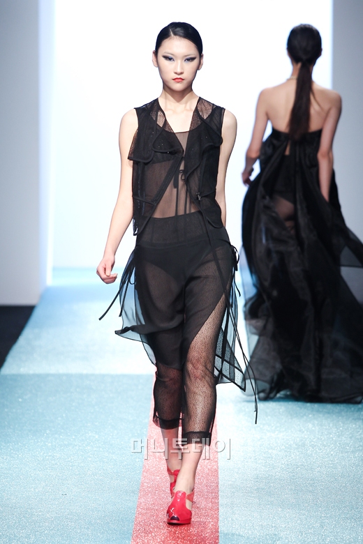 ⓒ디자이너 양희득 양즈바이희득(yang’s by HEE DEUK)