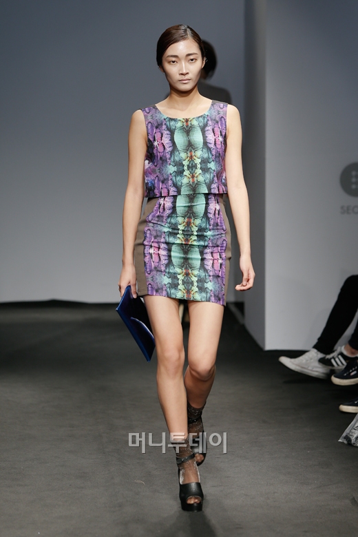 ⓒ디자이너 송유진 에스이콜와이지(S=YZ)