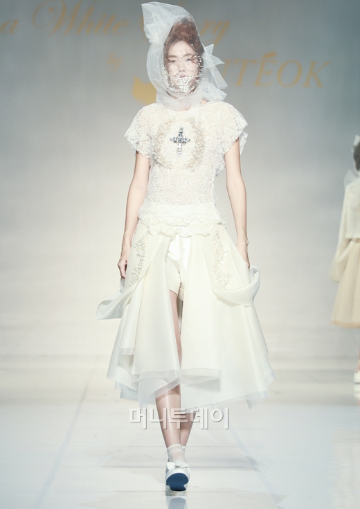 ⓒ디자이너 진태옥 진태옥(JIN TEOK)