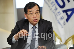 ↑이기주 KISA 원장.