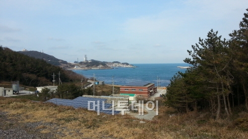 빗물저수지에서 내려다 본 모습.