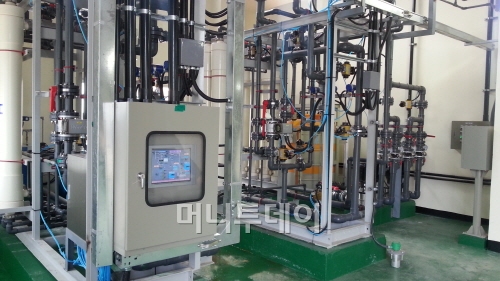 웰크론한텍이 시공한 고도정수설비.