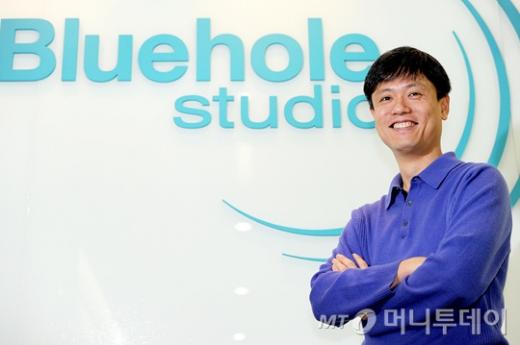 ↑장 대표는 본엔젤스의 투자결정시 가장 중요한 사항으로 '사람'을 꼽았다. 사업 아이템을 발굴하고 이를 진행하는 것도 모두 사람이라는 설명이다. 사진=구혜정 기자 photonine@