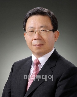 원윤희 서울시립대 교수