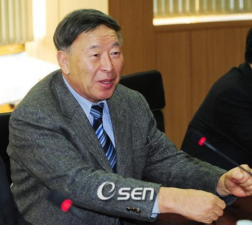 ↑한화 김응룡 감독 ⓒ사진제공= OSEN