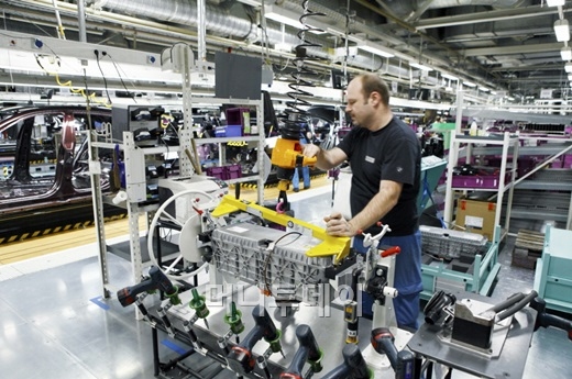 ↑BMW 딩골핑공장