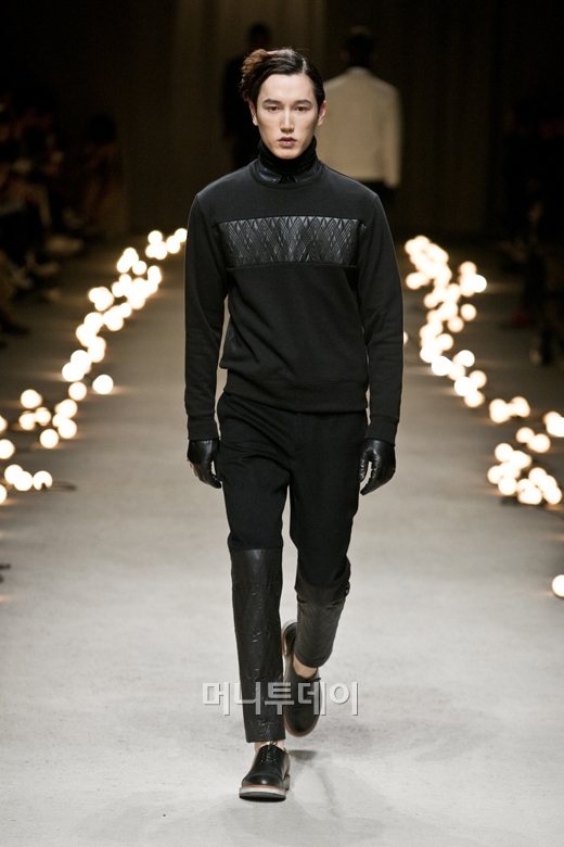 ⓒ디자이너 최철용 씨와이초이(Cy Choi)