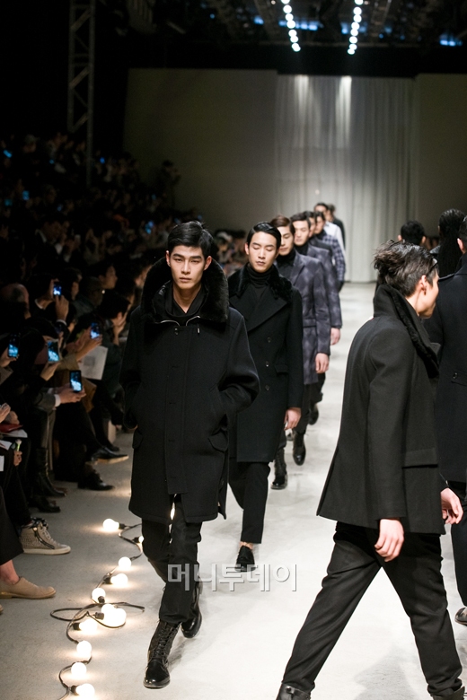 ⓒ디자이너 최철용 씨와이초이(Cy Choi)