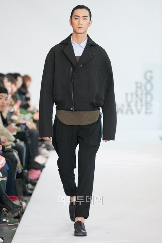 ⓒ디자이너 김선호 그라운드웨이브(GROUNDWAVE)