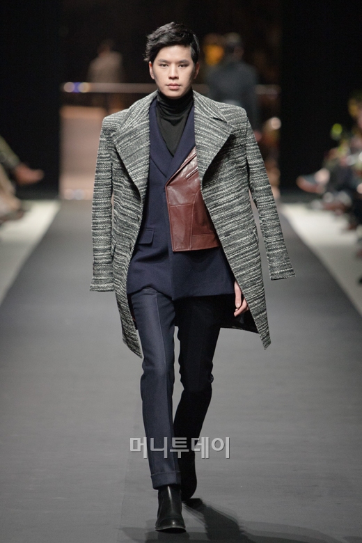 ⓒ디자이너 정두영 반하트 디 알바자(VanHart di Albazar)