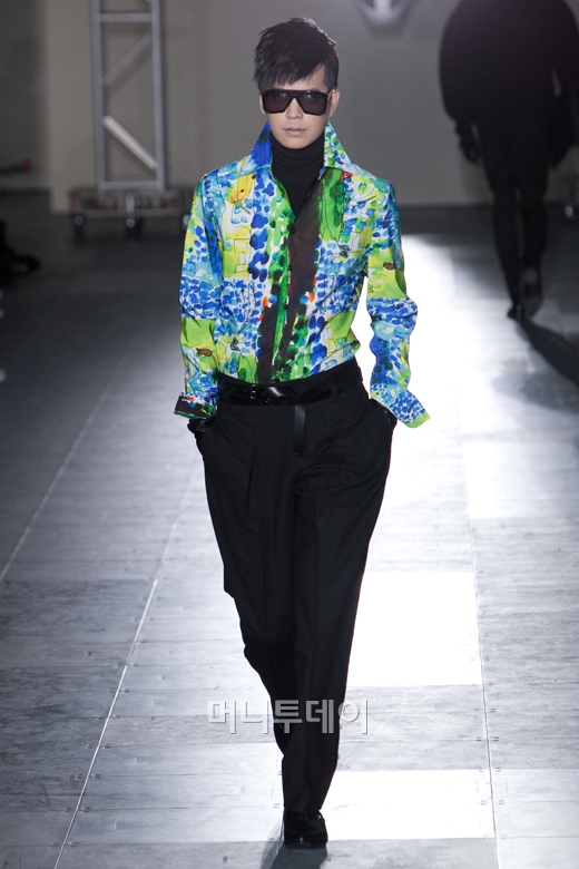 ⓒ디자이너 이주영 레쥬렉션(RESURRECTION)