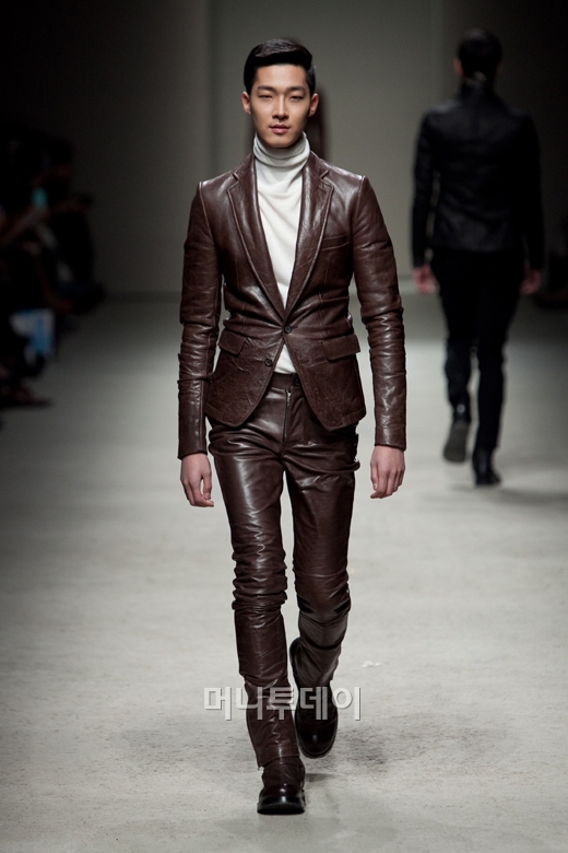 ⓒ디자이너 송지오 송지오(SONGZIO)