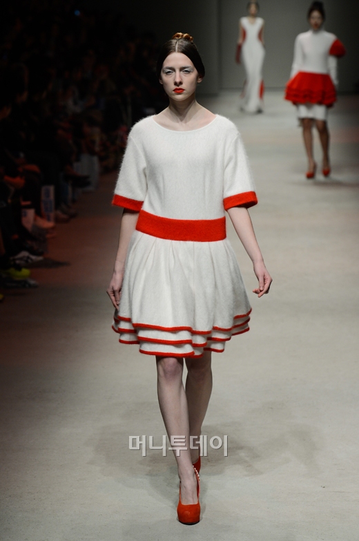 ⓒ디자이너 명유석 르퀸 쿠튀르(LE QUEEN couture)