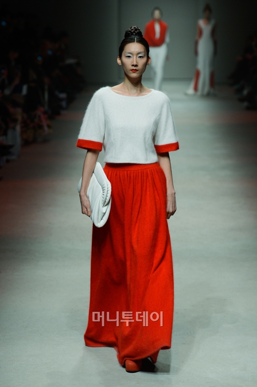 ⓒ디자이너 명유석 르퀸 쿠튀르(LE QUEEN couture)