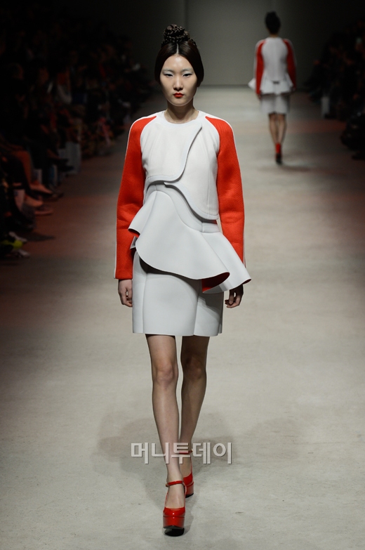 ⓒ디자이너 명유석 르퀸 쿠튀르(LE QUEEN couture)