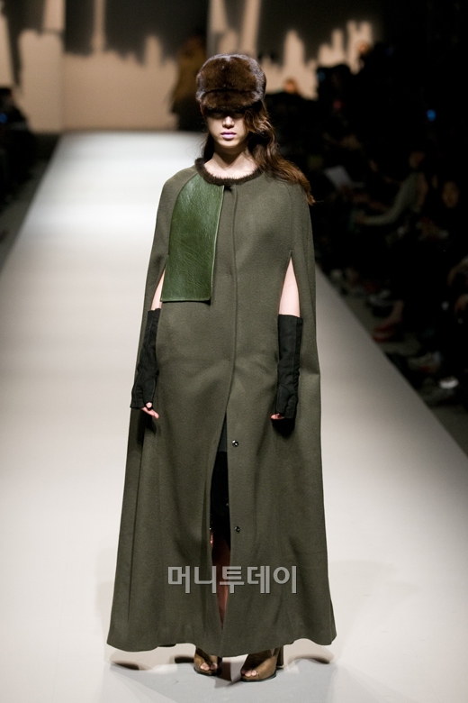 ⓒ디자이너 송유진 에스이콜와이지(S=YZ)