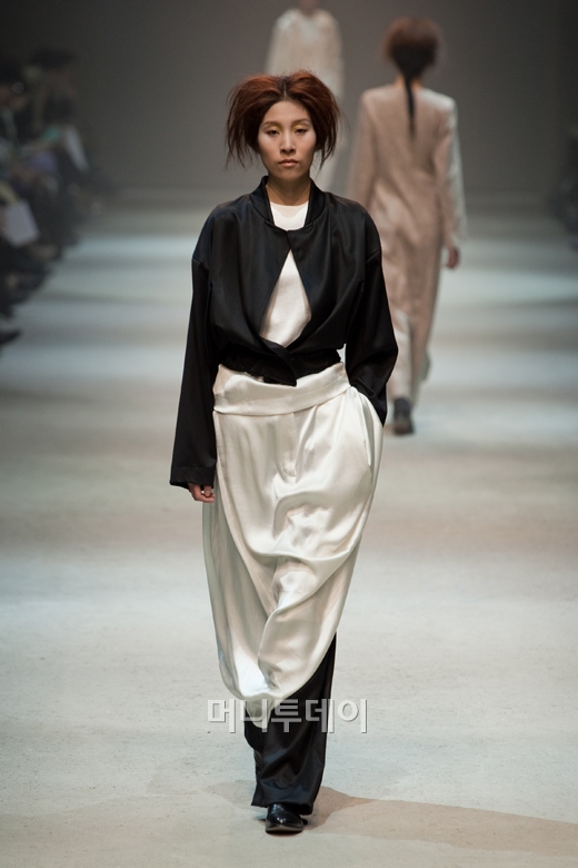 ⓒ디자이너 문영희 문영희(MOONYOUNGHEE)