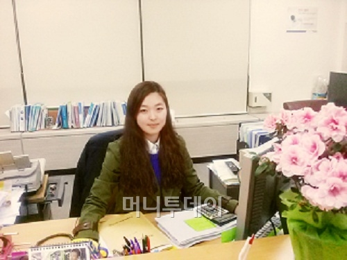 ↑ 한전 대전충남지역본부 당진지사에서 일하고 있는 윤세희(여, 20)씨