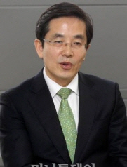 /사진 이동훈 기자