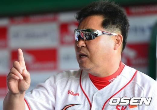 ↑ 이만수 SK감독 ⓒ사진제공=OSEN