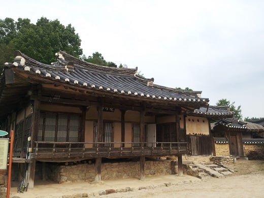 무송헌종택 19대 종손 김광호 씨 / 사진 = 김유경 기자