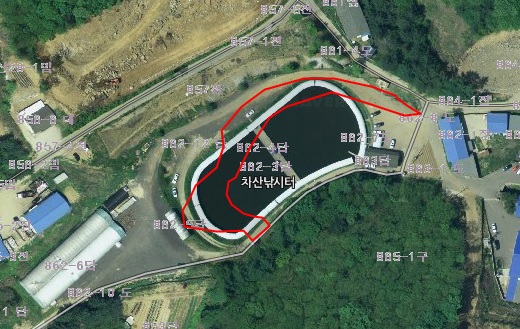 류영현 ㈜사는재미 대표가 지난해 5월 1억3500만원에 낙찰받은 감정가 2억7600만원의 화도읍 차산리 땅.(빨간색 테두리 안)/사진=온나라부동산포털