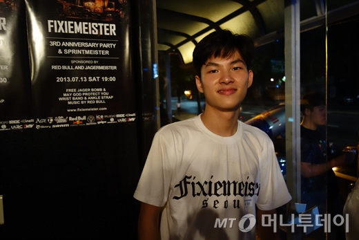 제3회 픽시마이스터 스프린트마이스터 대회 우승자인 문동수씨/사진=이고운 기자