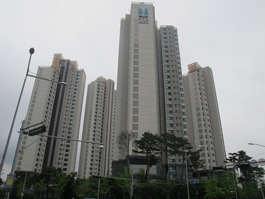 84㎡ 전세가 최고 9억3000만원을 기록한 래미안 퍼스티지./사진=지영호 기자