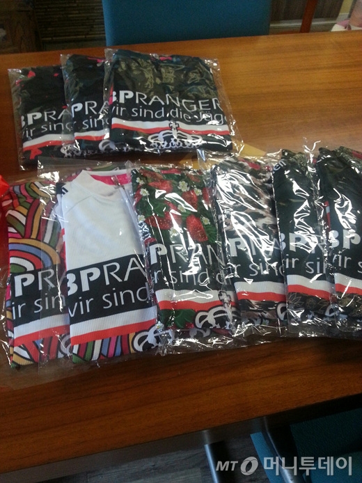 반미니레인저의 커스텀 단체 져지. 각 팀원의 개성에 맞게 호피 카모플라쥬 등 다양하게 디자인했다./사진=강주장 제공