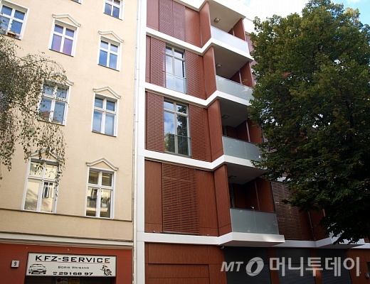 독일 베를린 인근의 '공동체주택'. 관심사가 비슷한 사람들이 모여 돈을 모아 집을 직접 함께 짓고 입주하는 방식이다./사진=송학주 기자