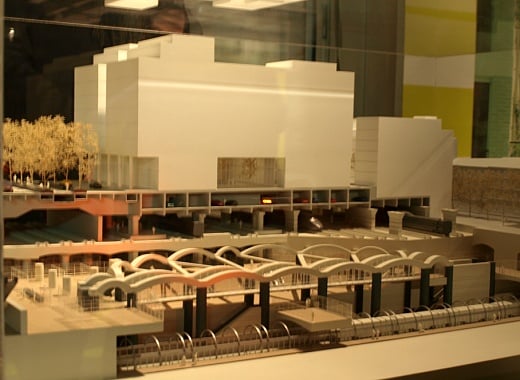 프랑스 파리 세느강 인근의 '세느 리브고쉬'의 사회주택. 단지 사이에 공원과 조경수가 눈에 띤다./사진=송학주 기자