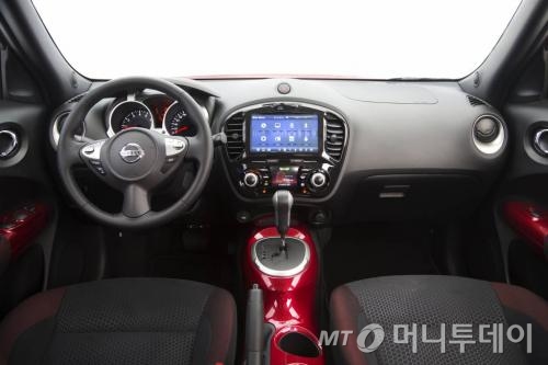 쥬크 인테리어(사진=한국닛산)