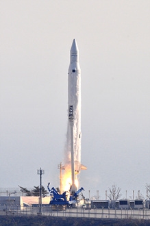 올해 1월30일 전남 고훙군 나로우주센터에서 우주로 쏘아올려지는 나로호. /사진제공=미래부.