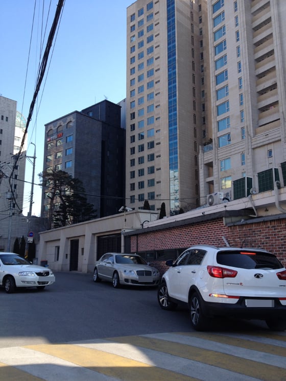 서울 강남구 청담동 '상지리츠빌 카일룸3차' 전경. / 사진 = 이재윤 기자