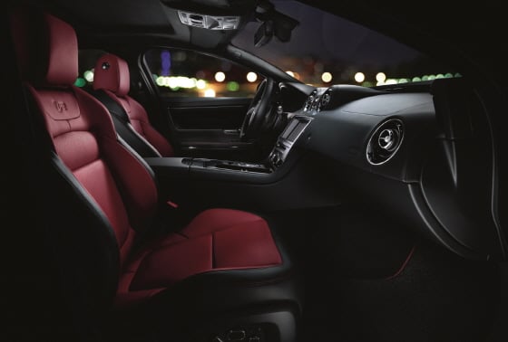 재규어 XJR 실내 인테리어/사진제공=재규어코리아