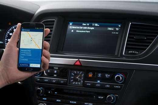 사물인터넷을 활용한 2015년형 '제네시스' 인포테인먼트 시스템'/사진=현대차