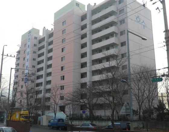 서울 마포구 신수로2길(옛 현석동) '밤섬 쌍용예가 클래식'의 리모델링 전 호수아파트 모습. / 사진제공=쌍용건설