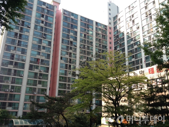 서울 금천구 관악벽산타운2단지 아파트 전경. / 사진 = 이재윤 기자